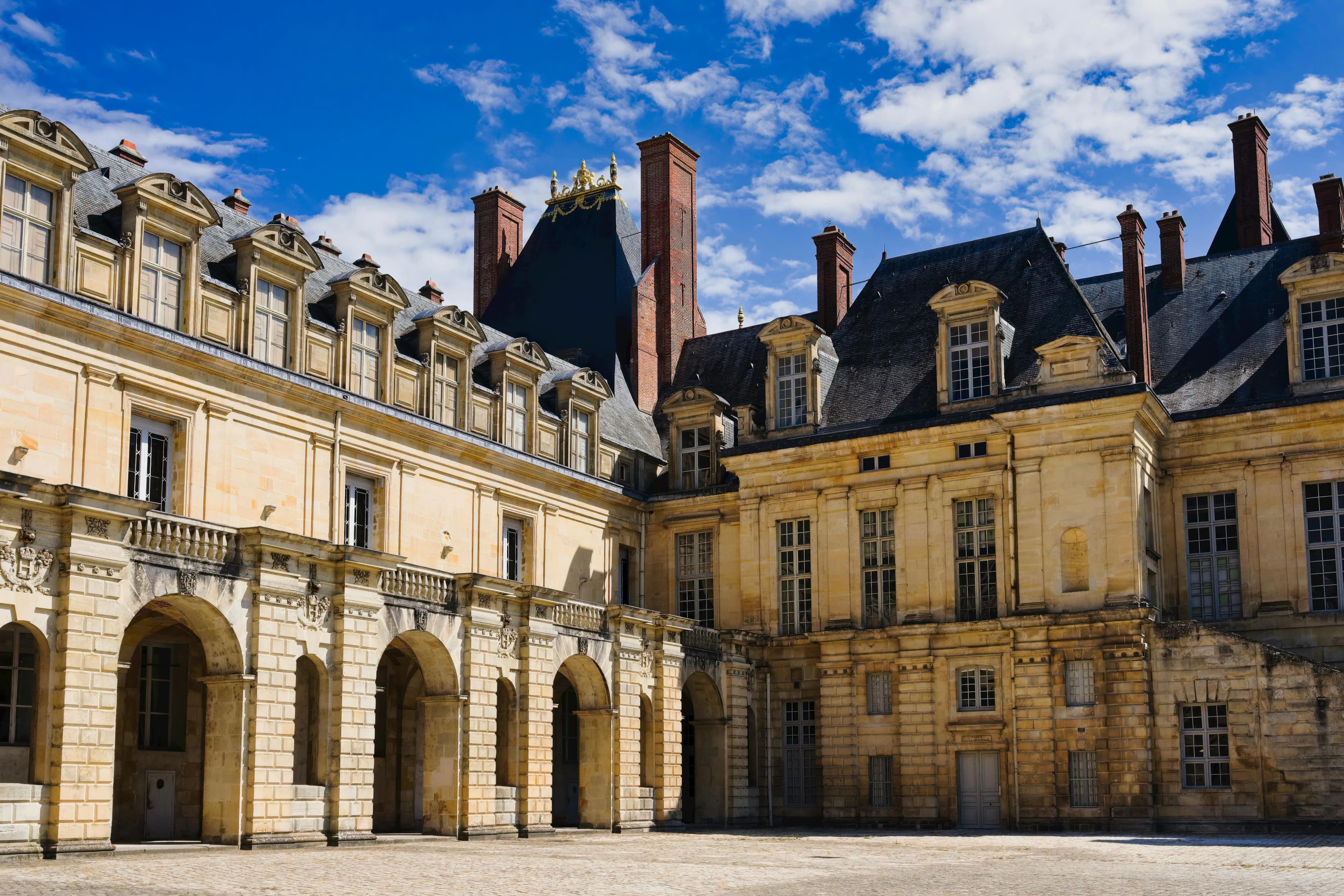 Fontainebleau Tour